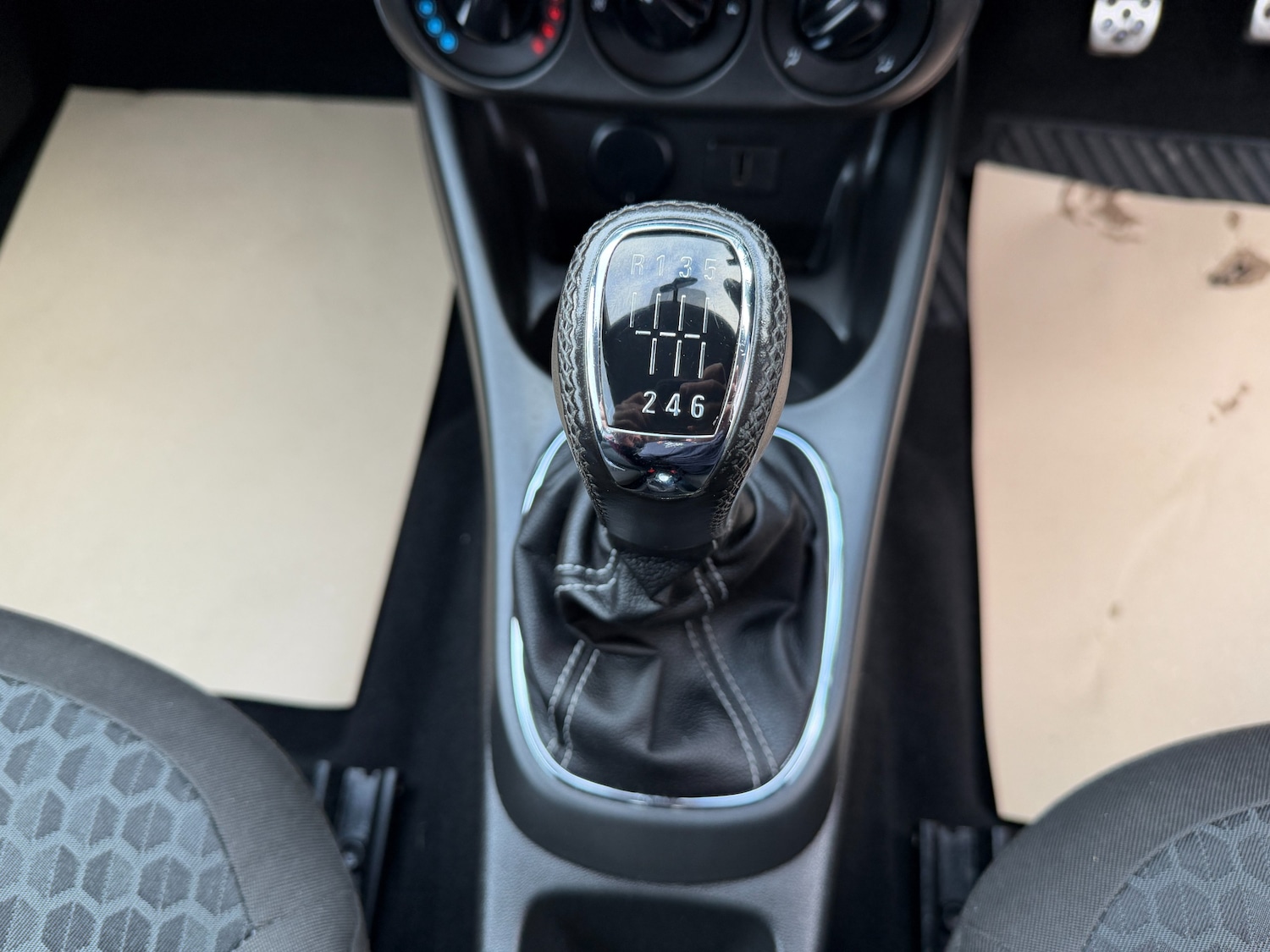 Used Vauxhall Corsa 2015 for sale - 77368800: Photo 17