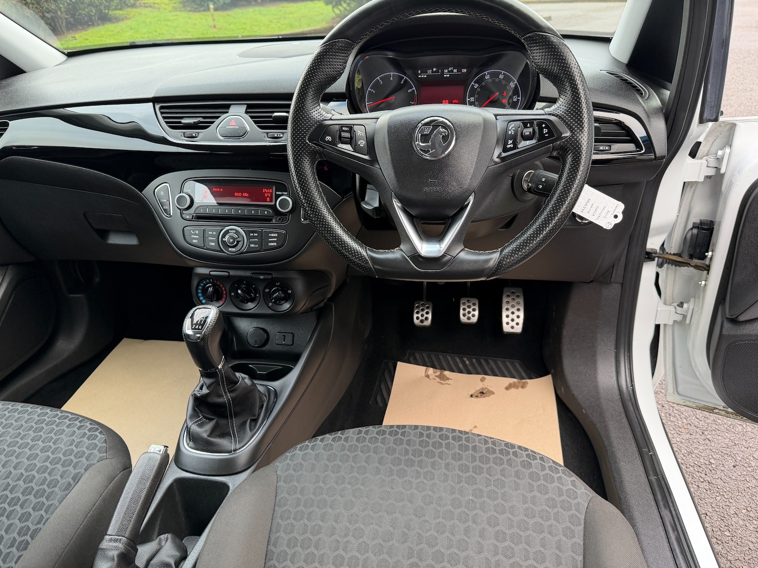 Used Vauxhall Corsa 2015 for sale - 77368800: Photo 20