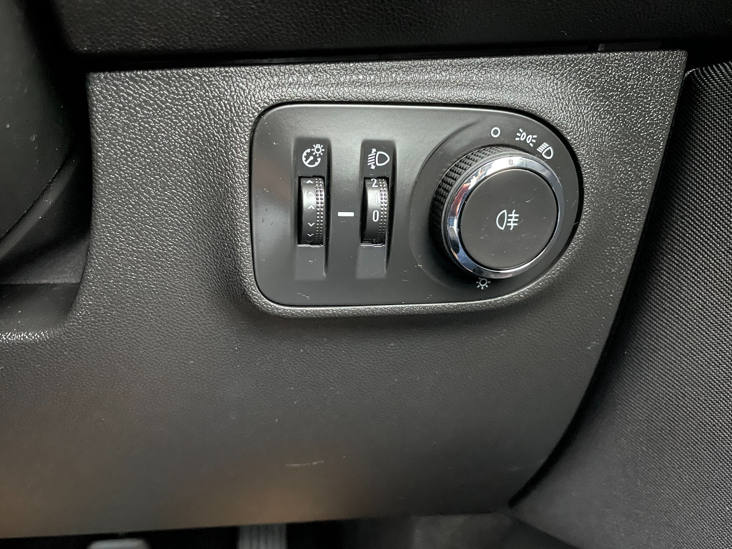 Used Vauxhall Corsa 2015 for sale - 77234037: Photo 20