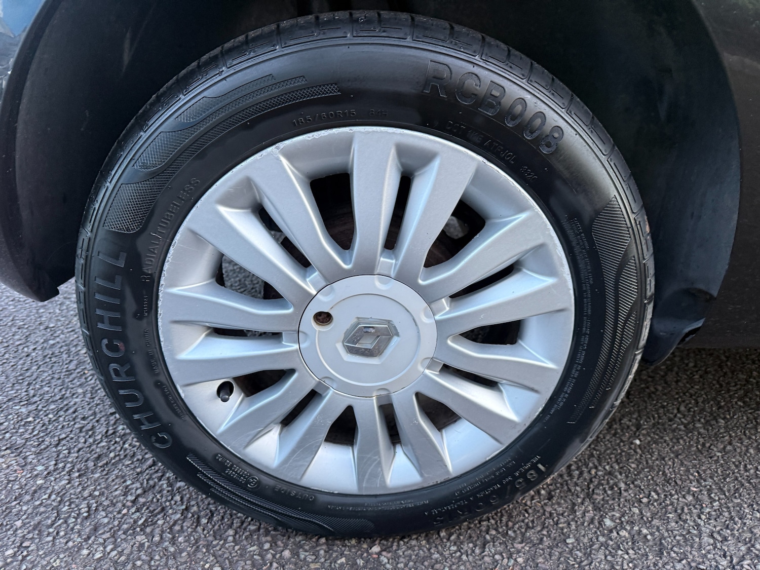 Used Renault Clio 2010 for sale - 76961881: Photo 24