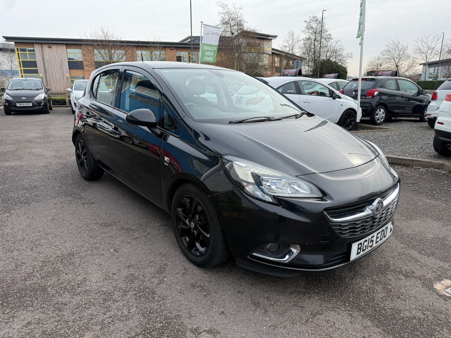 Used Vauxhall Corsa 2015 for sale - 77582519: Photo 2
