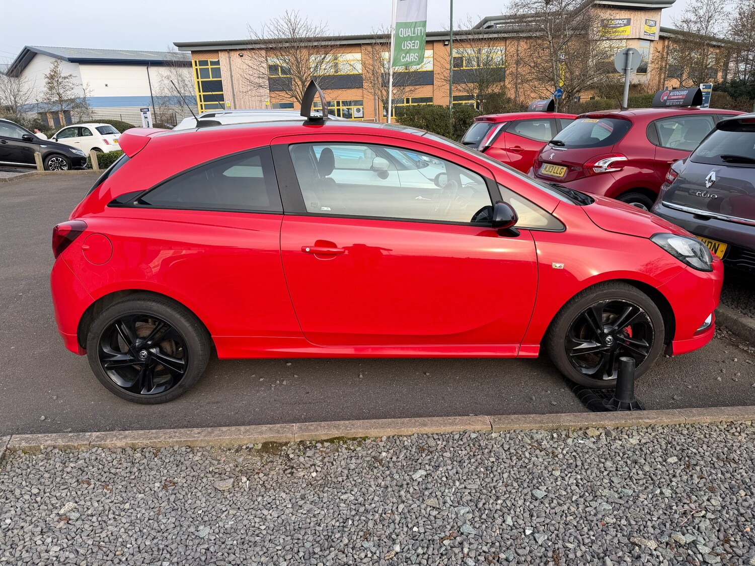Used Vauxhall Corsa 2015 for sale - 77966558: Photo 3