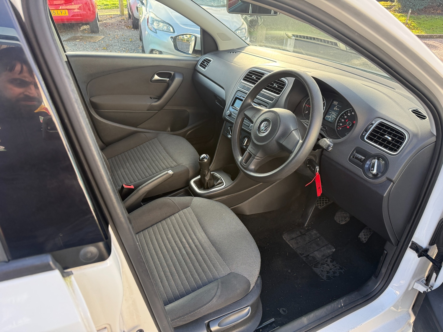 Used Volkswagen Polo 2014 for sale - 76896399: Photo 6