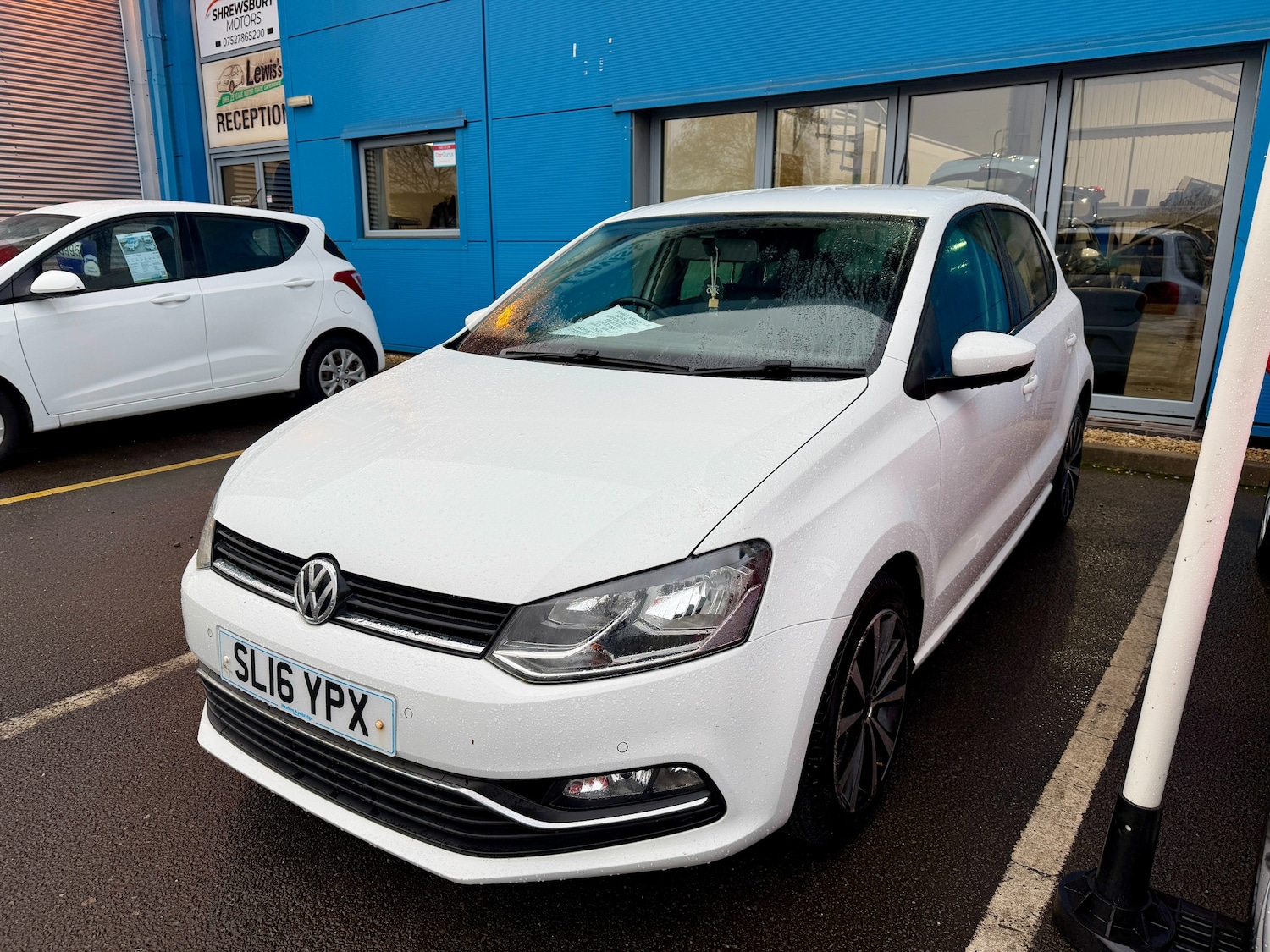 Used Volkswagen Polo 2016 for sale - 77287409: Photo 2