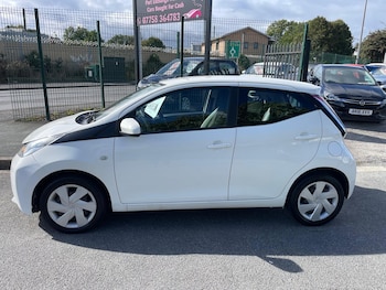 Used Toyota AYGO 2015 for sale - 75968368: Photo