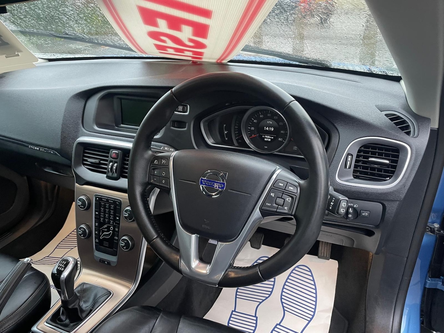 Used Volvo V40 2016 for sale - 76951388: Photo 13