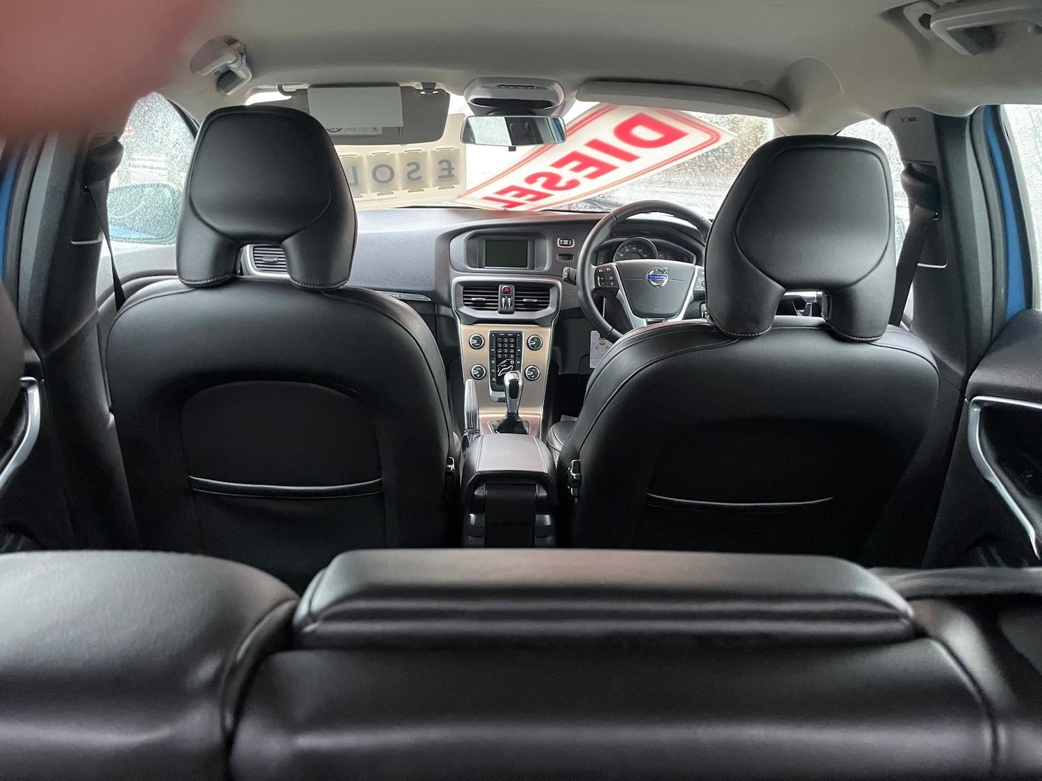 Used Volvo V40 2016 for sale - 76951388: Photo 7