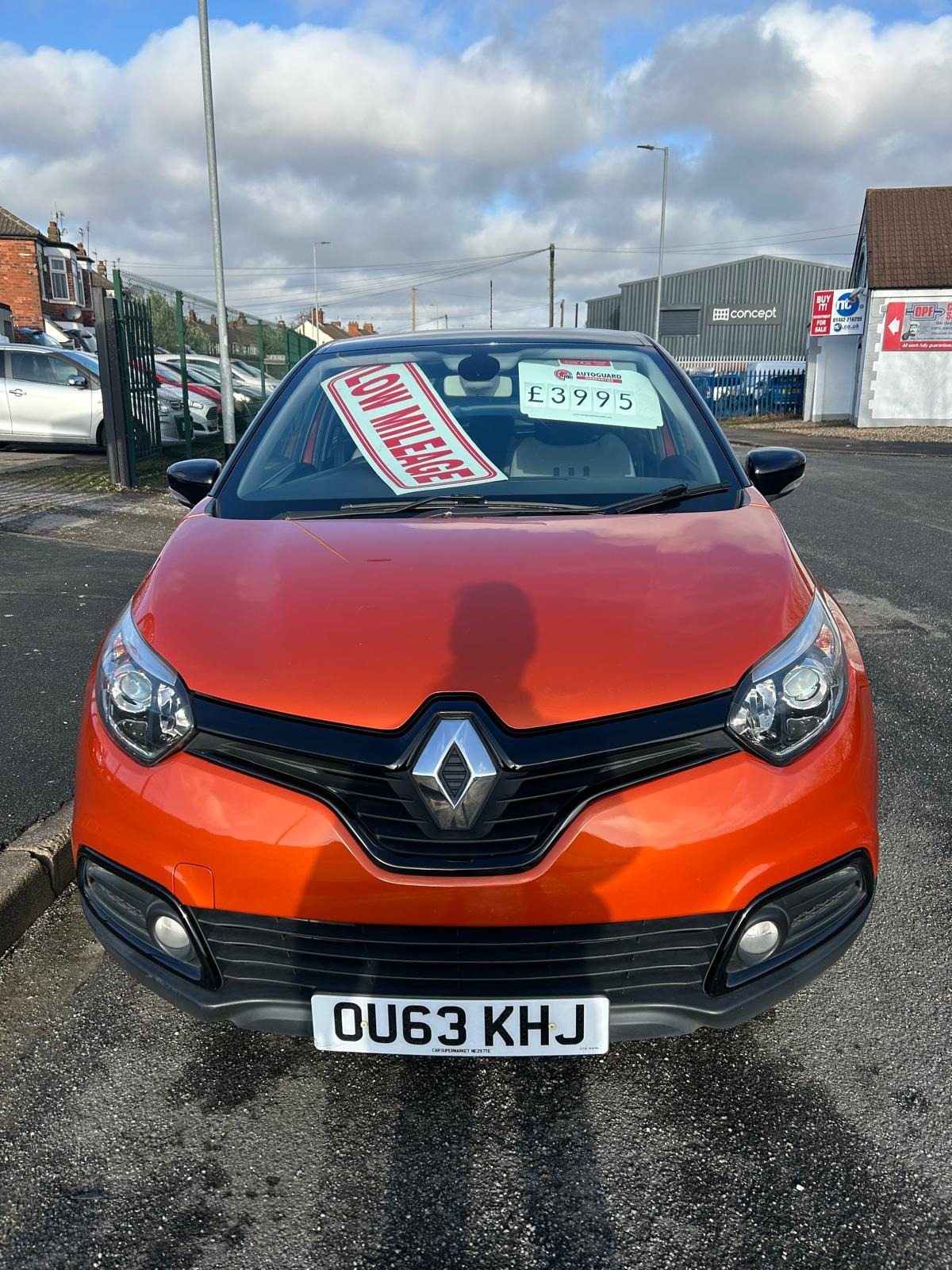 Used Renault Captur 2013 for sale - 77310991: Photo 2