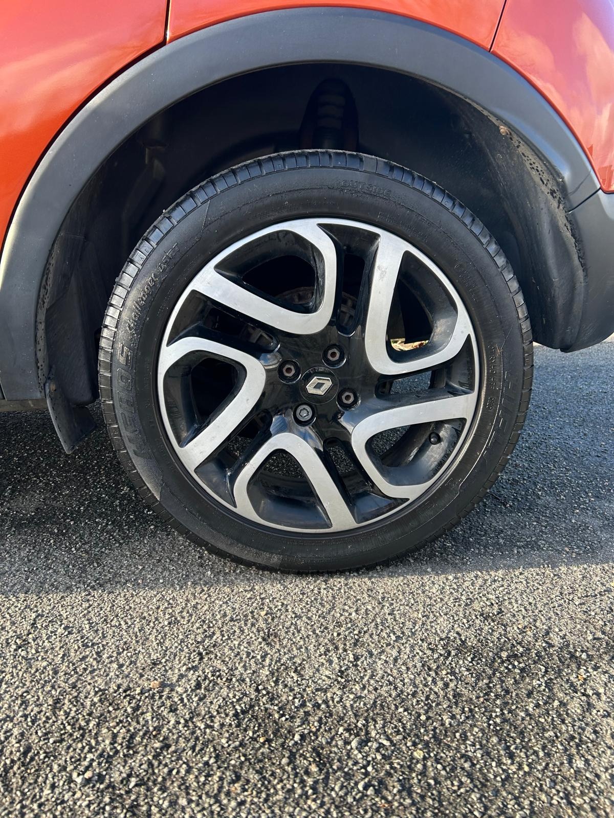 Used Renault Captur 2013 for sale - 77310991: Photo 4