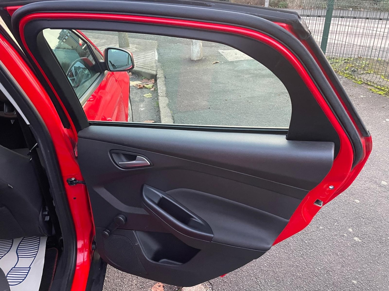 Used Ford Focus 2016 for sale - 76712264: Photo 24