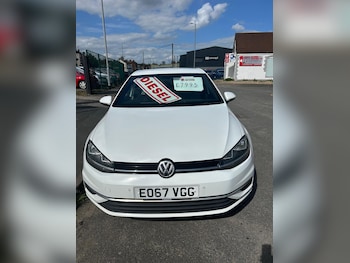 Used Volkswagen Golf 2017 for sale - 78282225: Photo