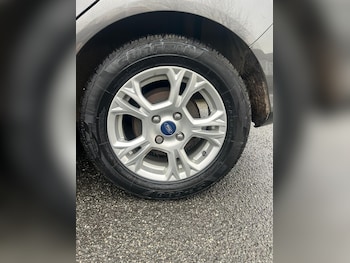 Used Ford B-MAX 2017 for sale - 77595014: Photo