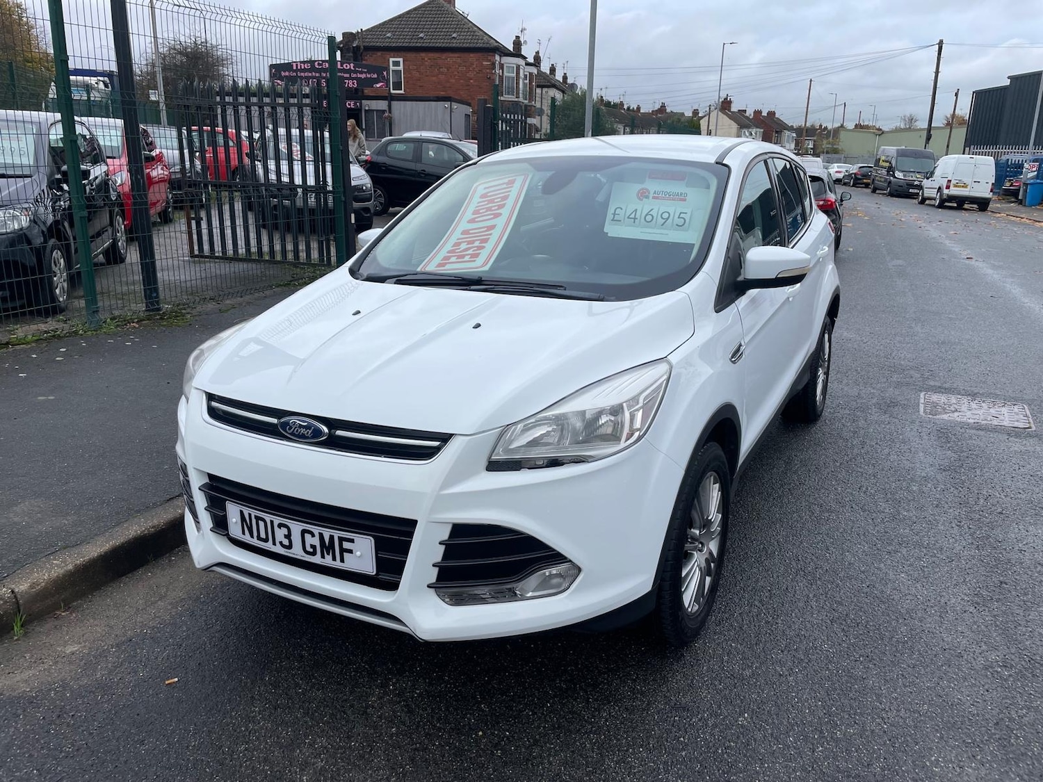 Used Ford Kuga 2013 for sale - 76557536: Photo 2