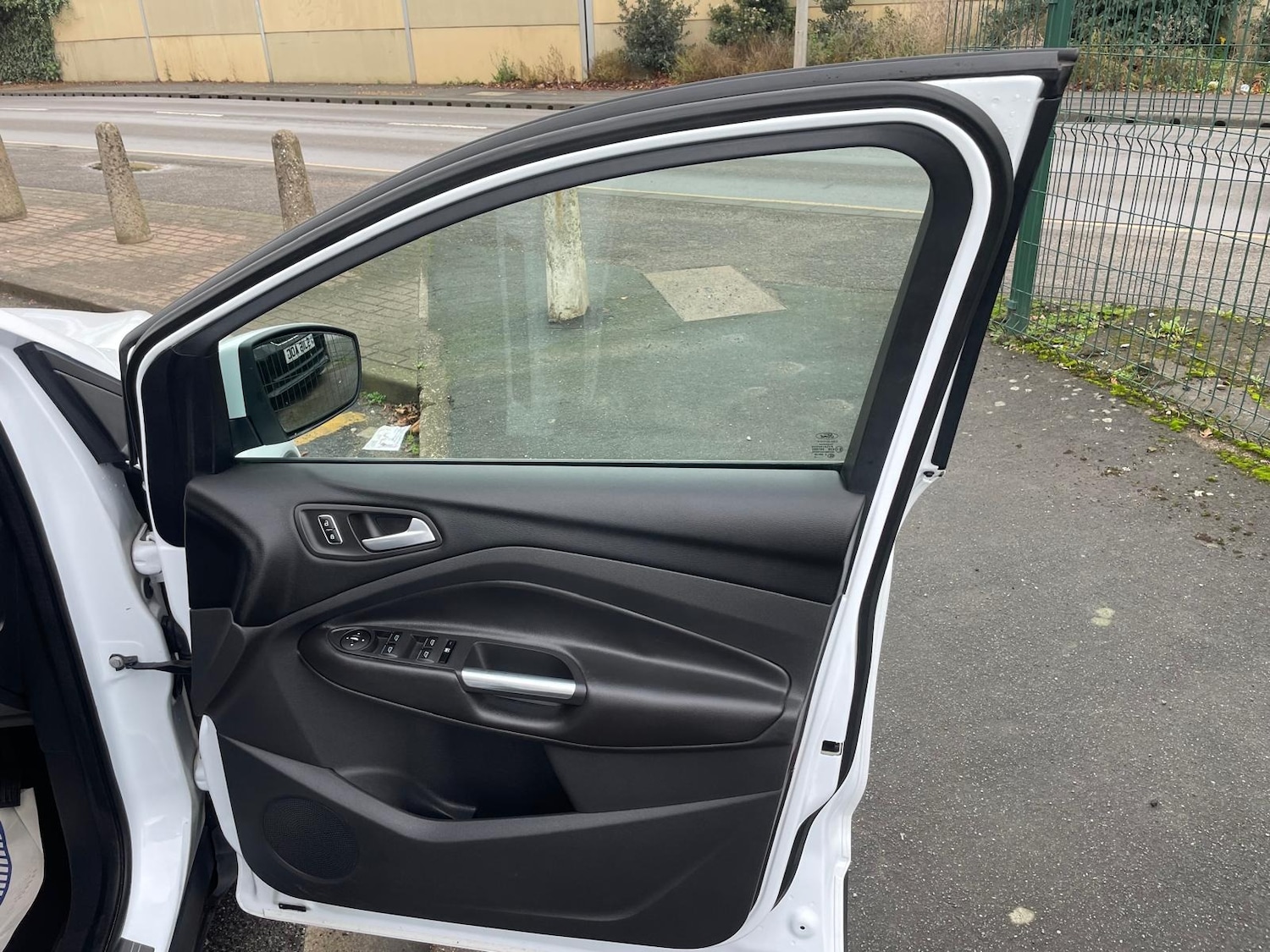 Used Ford Kuga 2013 for sale - 76557536: Photo 24