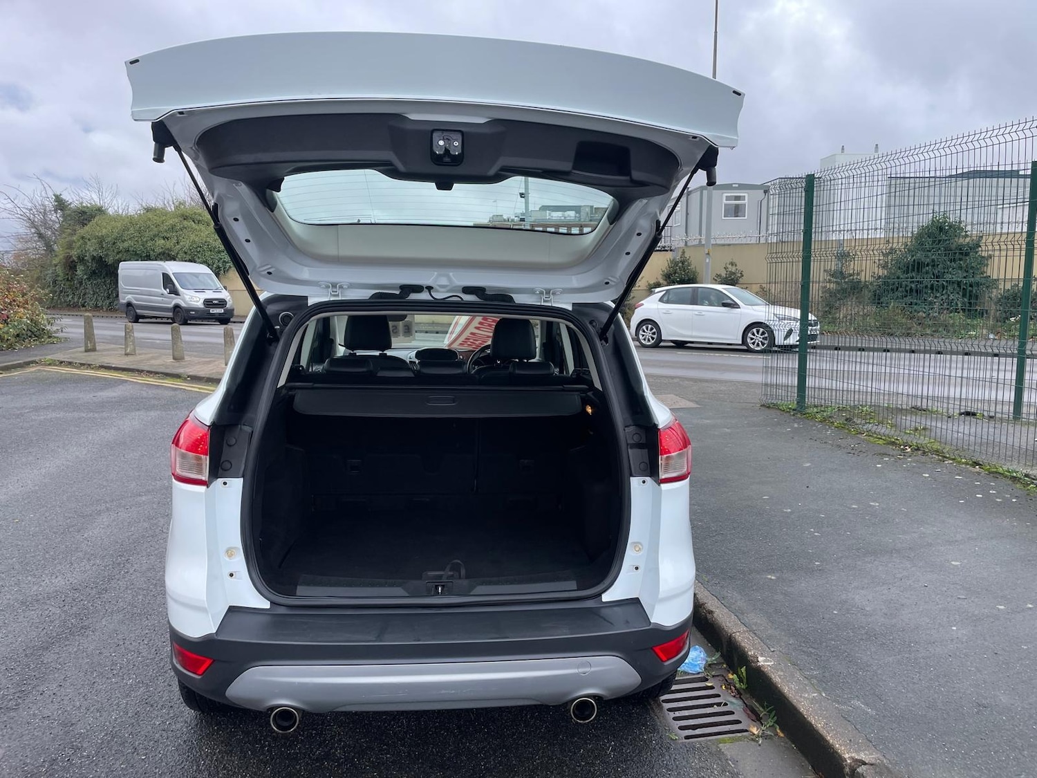 Used Ford Kuga 2013 for sale - 76557536: Photo 6