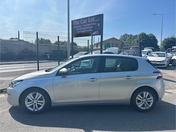 Used Peugeot 308 2015 for sale - 79333093: Photo