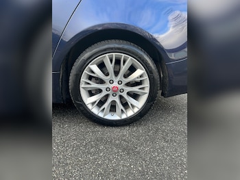 Used Jaguar XF 2014 for sale - 77241111: Photo