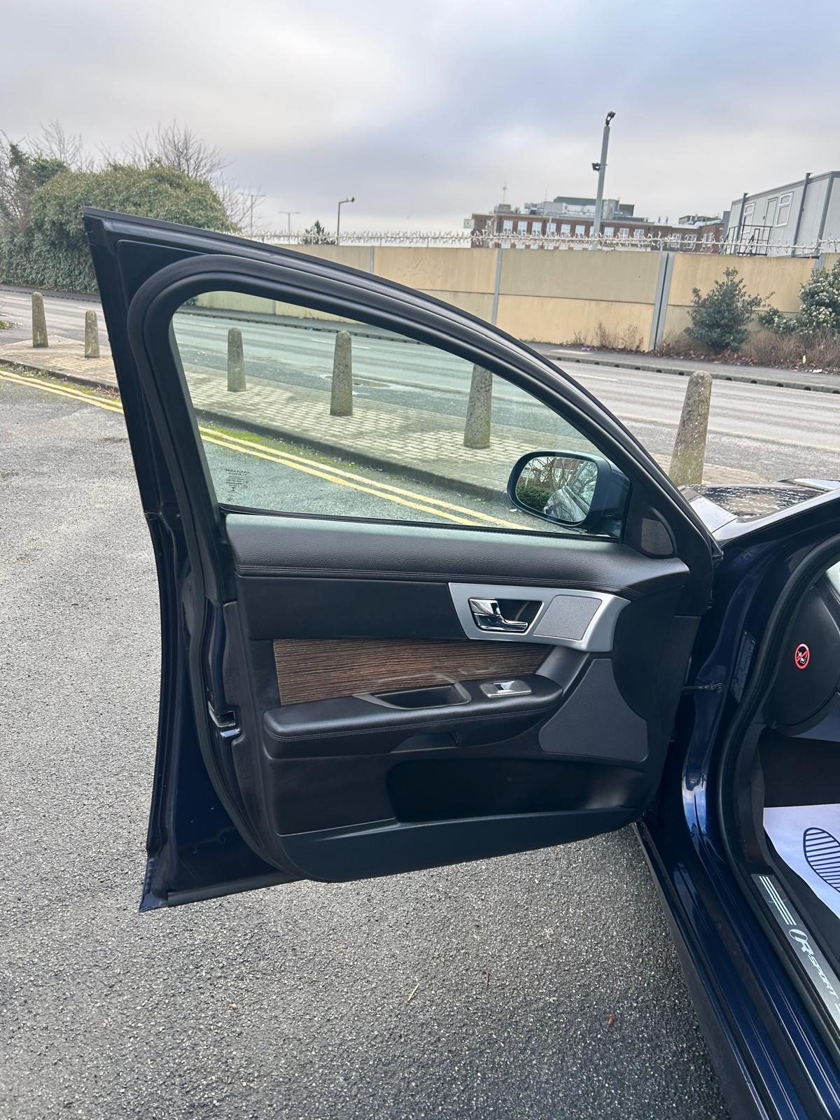 Used Jaguar XF 2014 for sale - 77241111: Photo 6