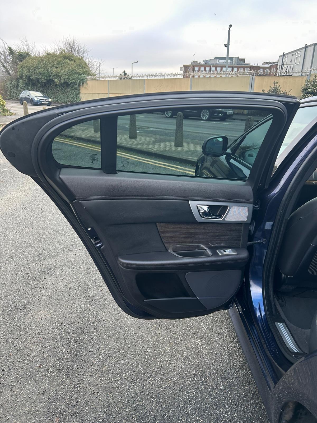 Used Jaguar XF 2014 for sale - 77241111: Photo 8