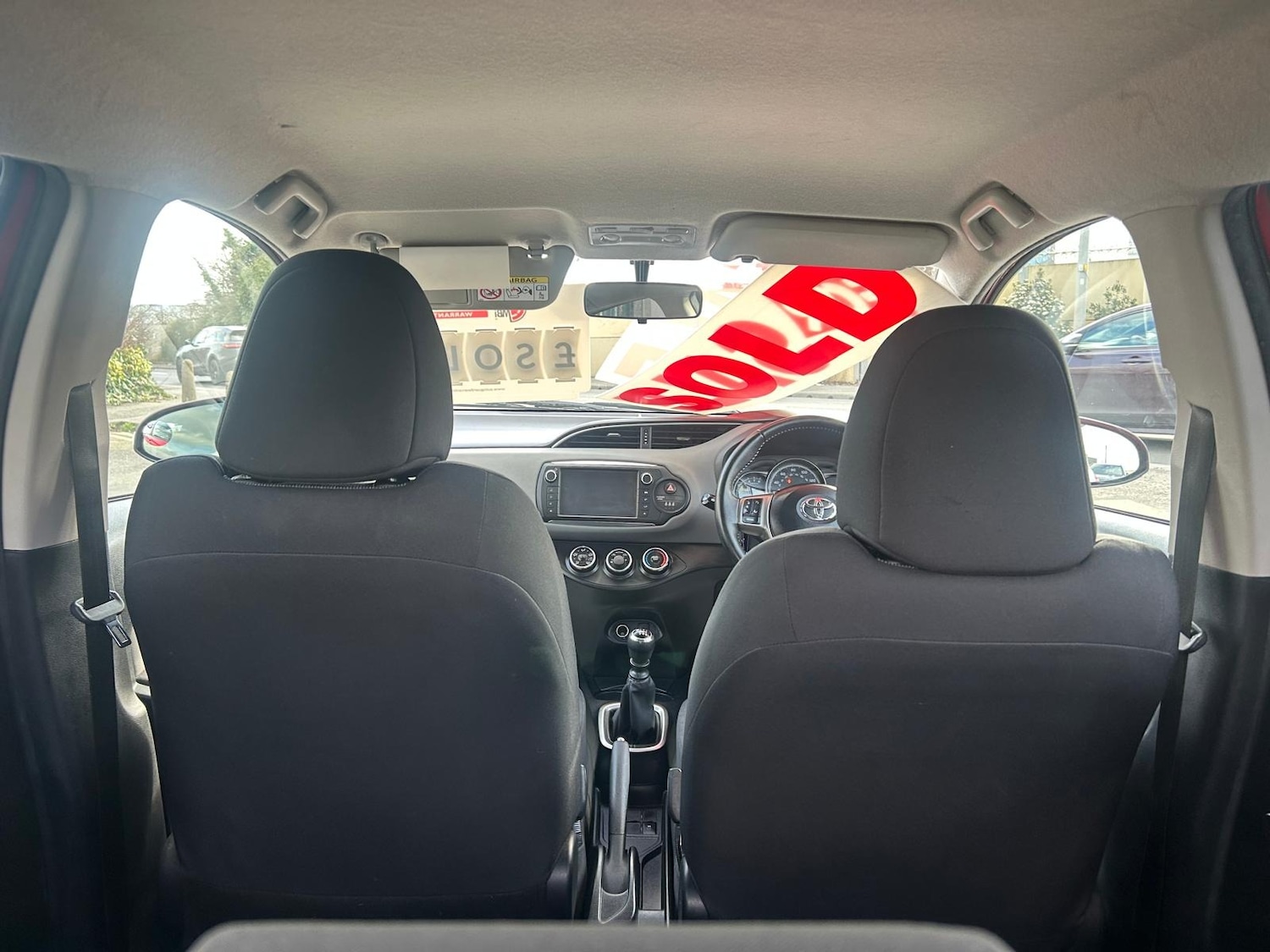 Used Toyota Yaris 2016 for sale - 77730553: Photo 12