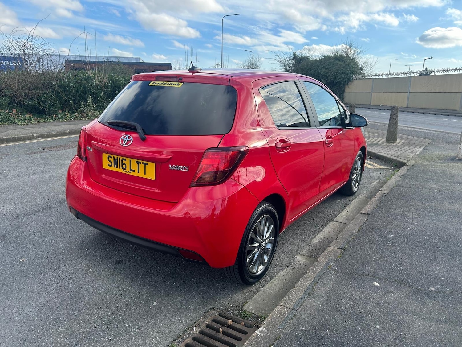 Used Toyota Yaris 2016 for sale - 77730553: Photo 13