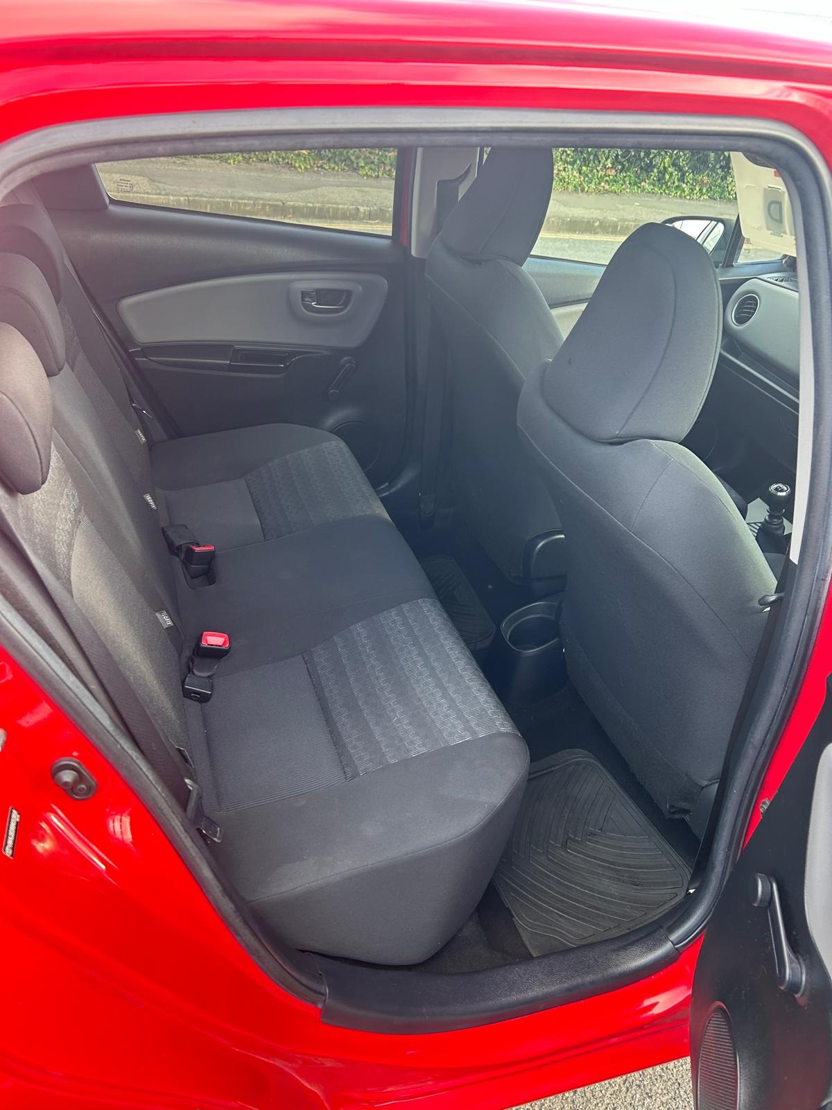 Used Toyota Yaris 2016 for sale - 77730553: Photo 14