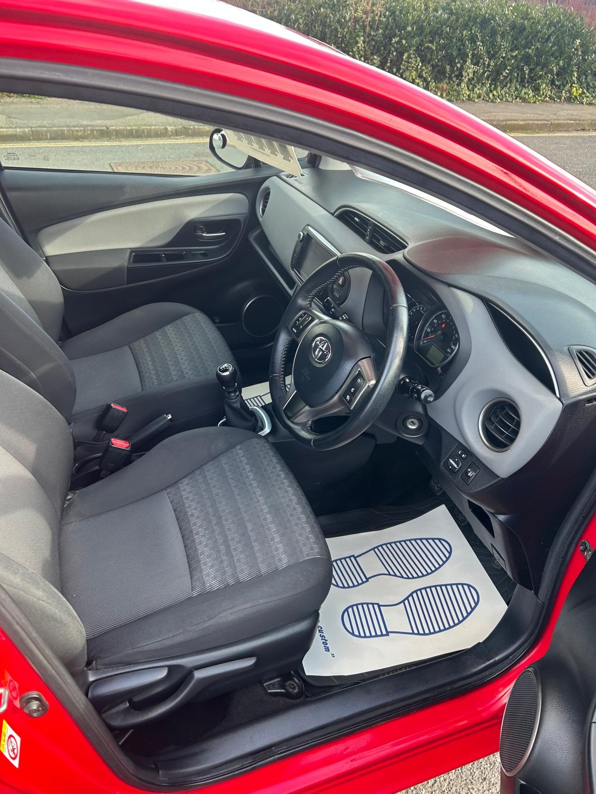 Used Toyota Yaris 2016 for sale - 77730553: Photo 15