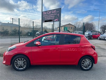 Used Toyota Yaris 2016 for sale - 77730553: Photo