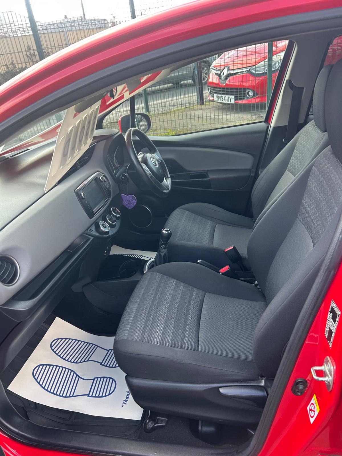 Used Toyota Yaris 2016 for sale - 77730553: Photo 5