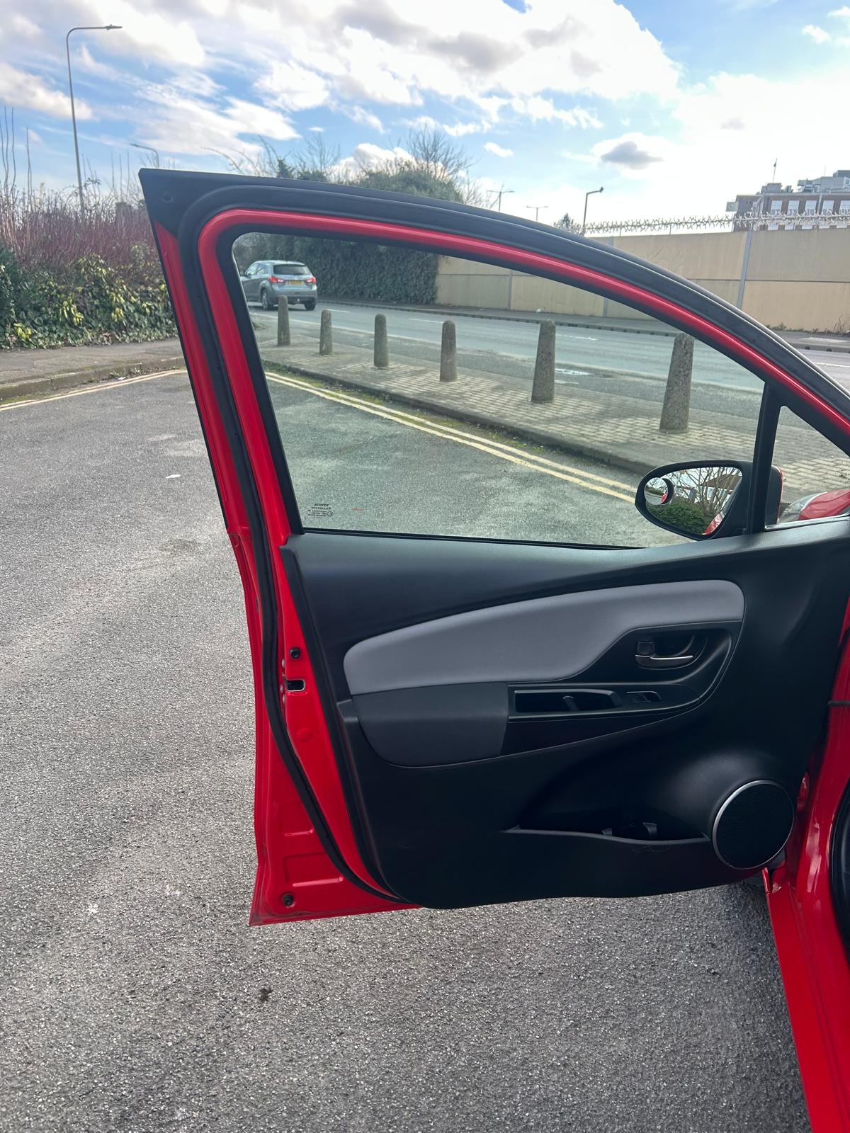 Used Toyota Yaris 2016 for sale - 77730553: Photo 6