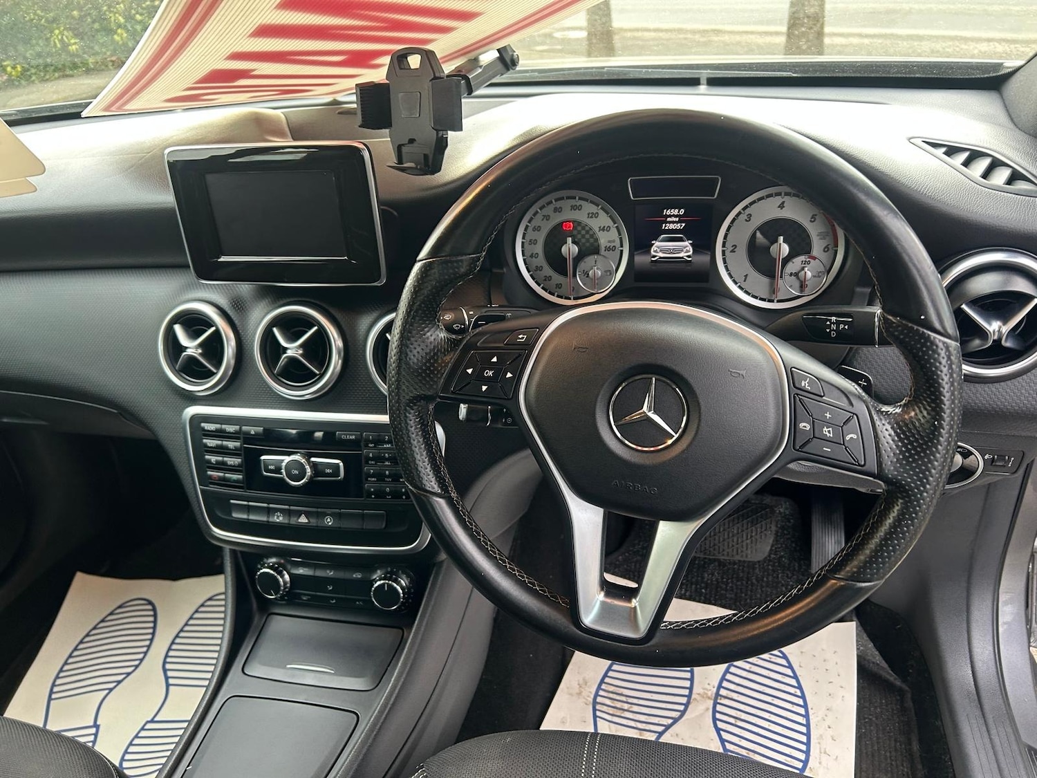 Used Mercedes-Benz A-Class 2015 for sale - 77775912: Photo 16