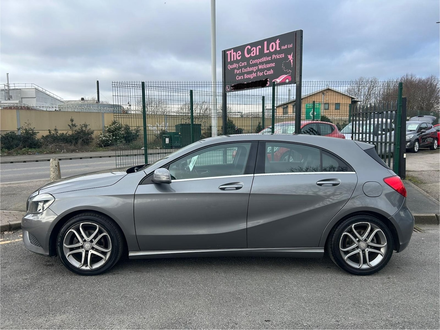 Used Mercedes-Benz A-Class 2015 for sale - 77775912: Photo 3