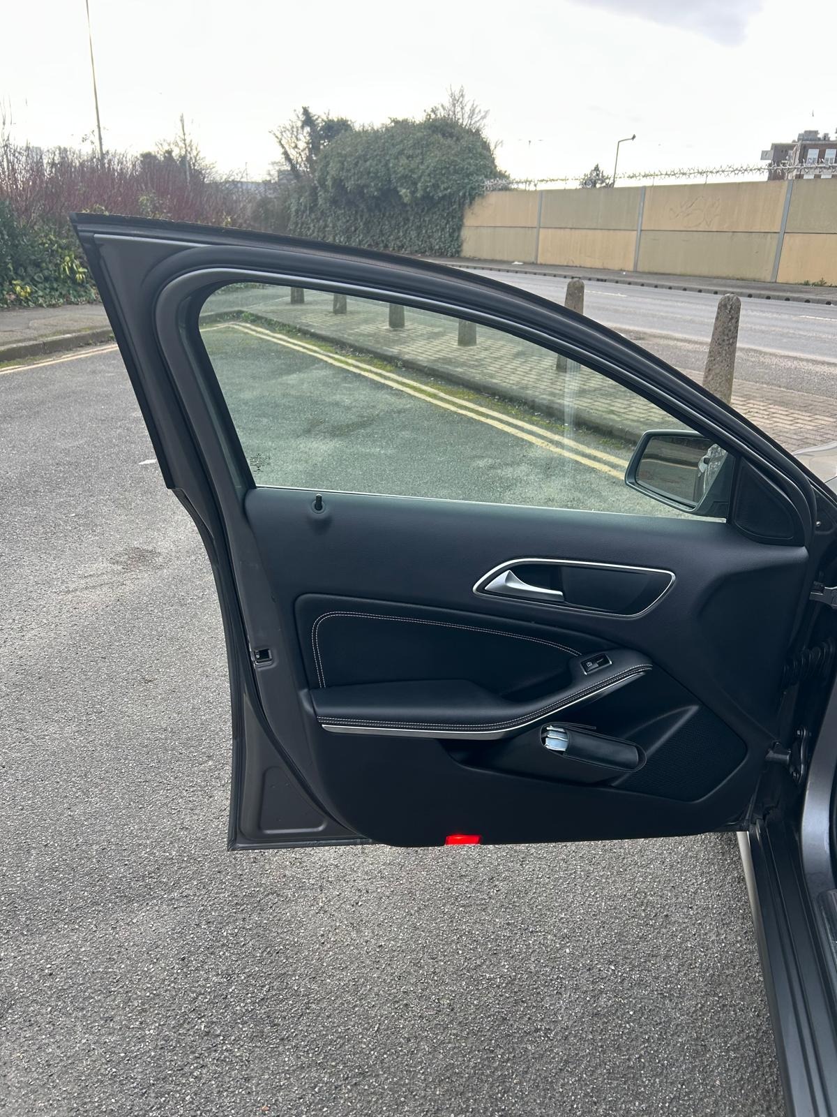 Used Mercedes-Benz A-Class 2015 for sale - 77775912: Photo 6