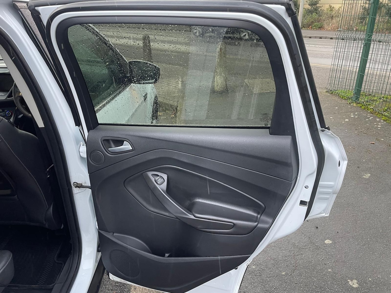 Used Ford Kuga 2017 for sale - 76750211: Photo 25