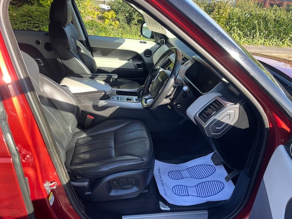 Used Land Rover Range Rover Sport 2014 for sale - 76066827: Photo 15