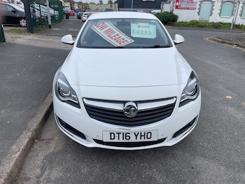 Vauxhall Insignia feature image 2