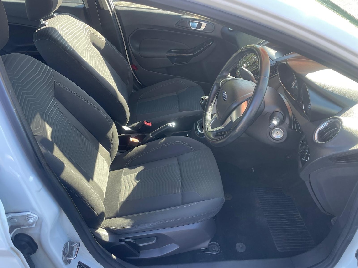 Used Ford Fiesta 2017 for sale - 76034584: Photo 17