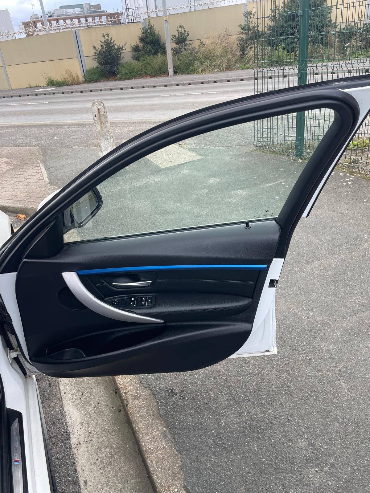Used BMW 3 Series 2016 for sale - 76087583: Photo 18