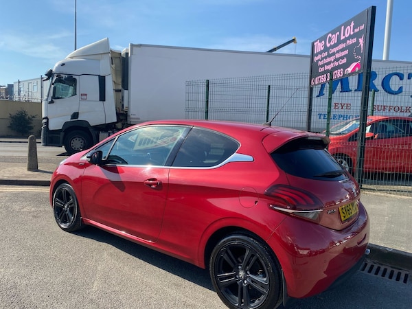 Used Peugeot 208 2015 for sale - 74073095: Photo 9
