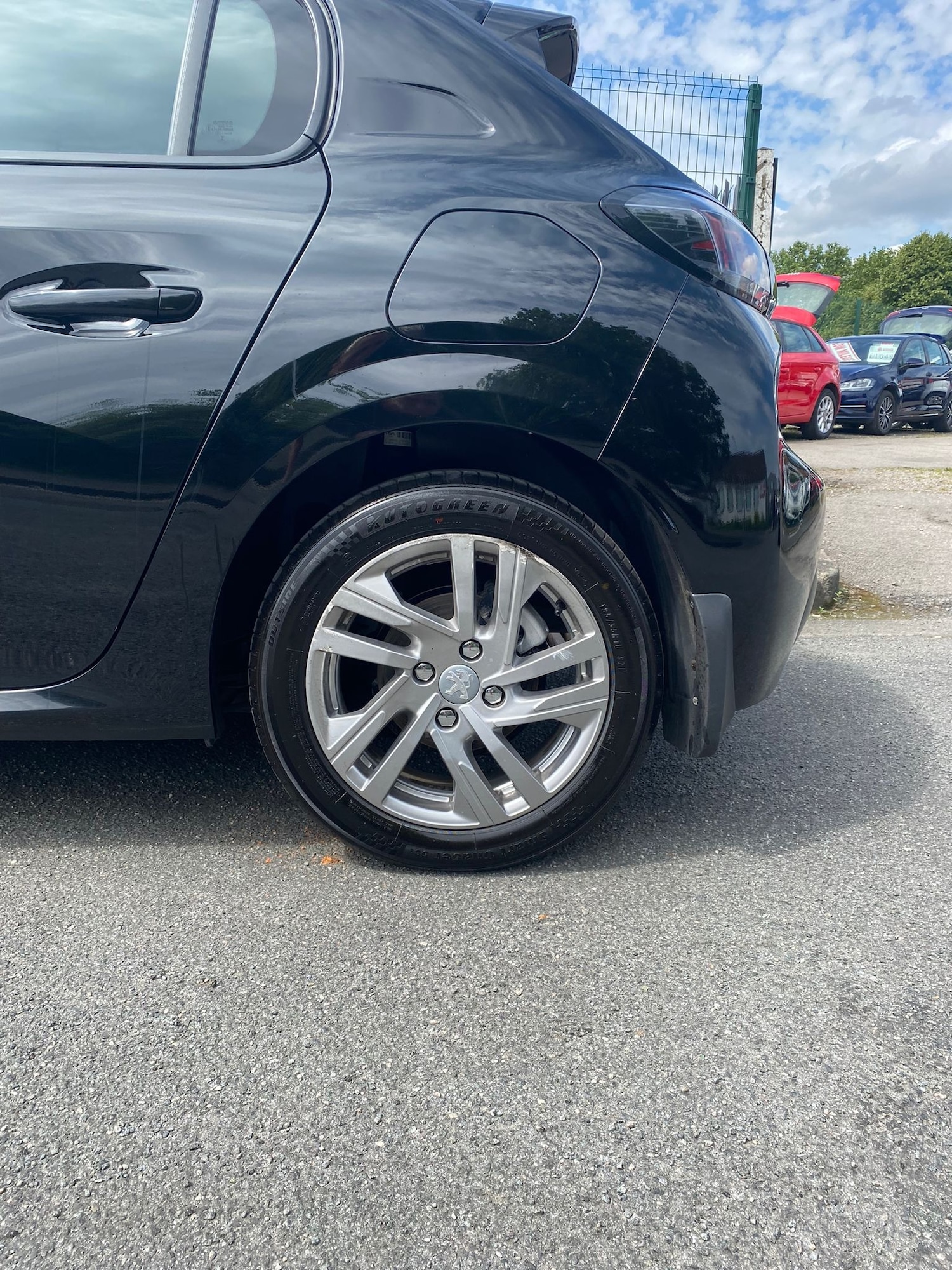 Used Peugeot 208 2020 for sale - 76664944: Photo 4