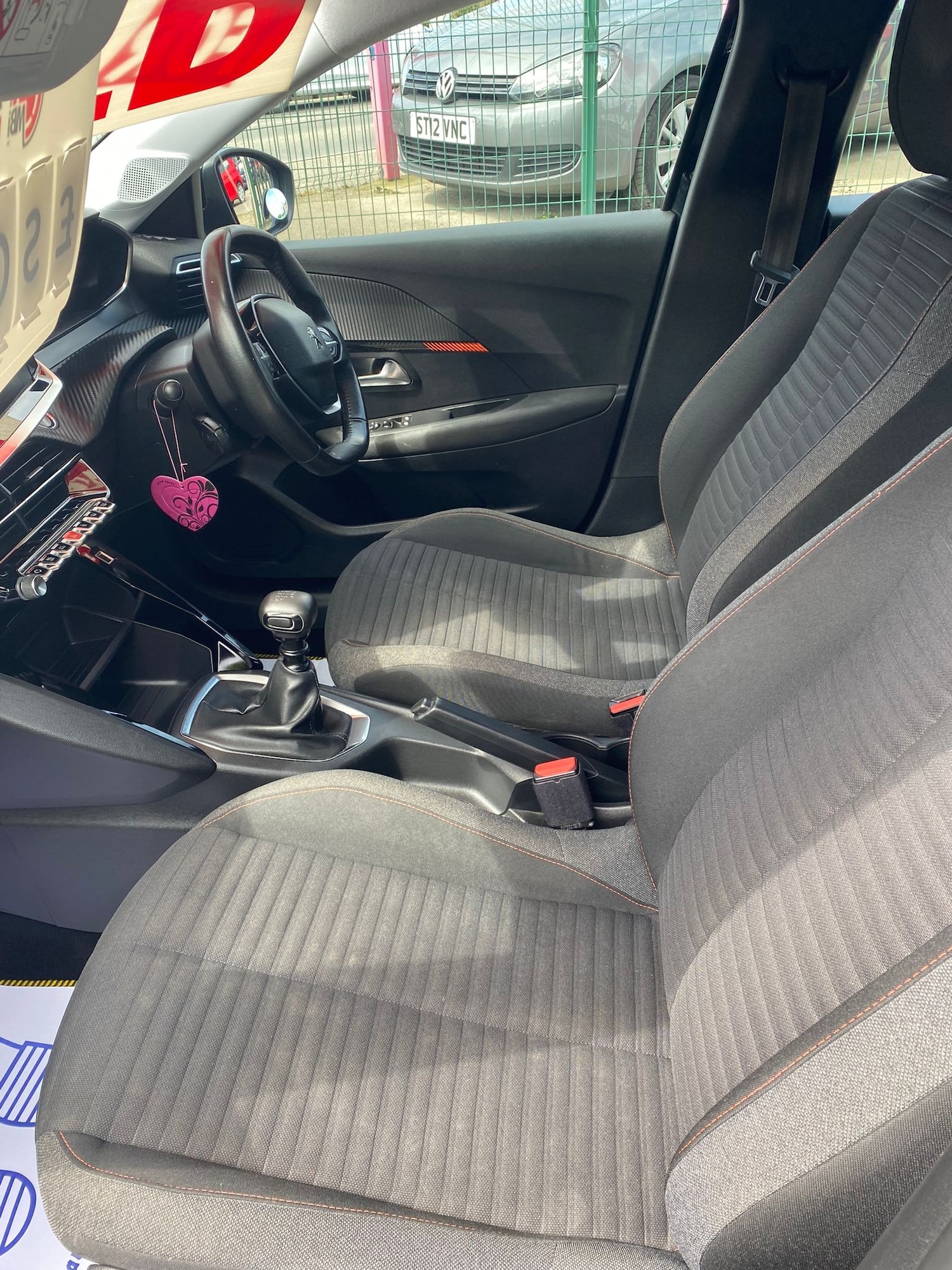 Used Peugeot 208 2020 for sale - 76664944: Photo 5