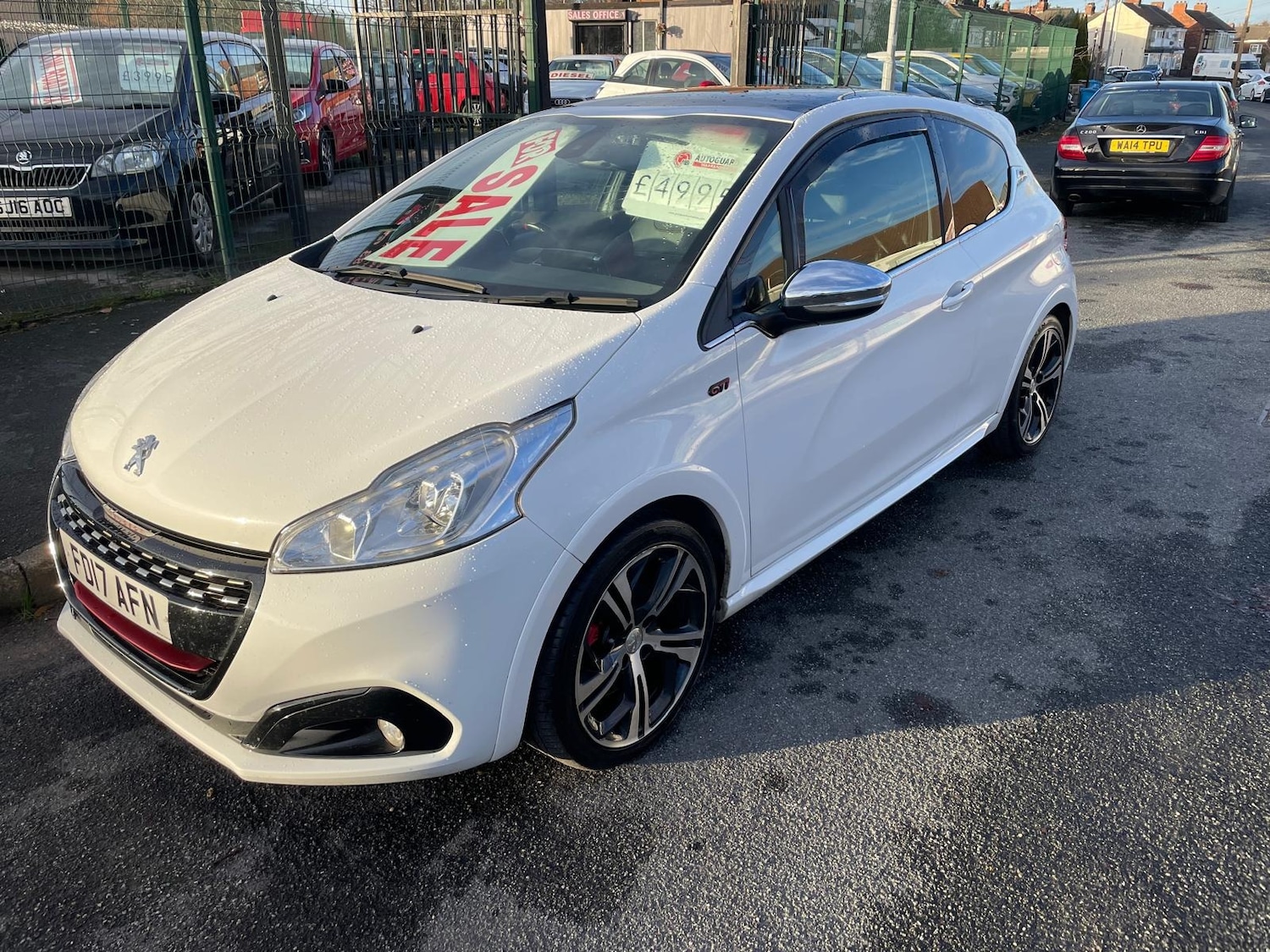 Used Peugeot 208 2017 for sale - 76935493: Photo 1