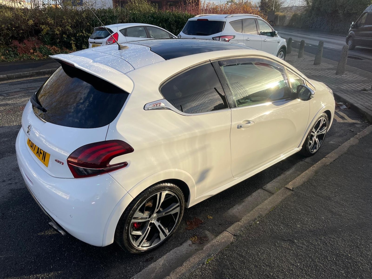 Used Peugeot 208 2017 for sale - 76935493: Photo 11