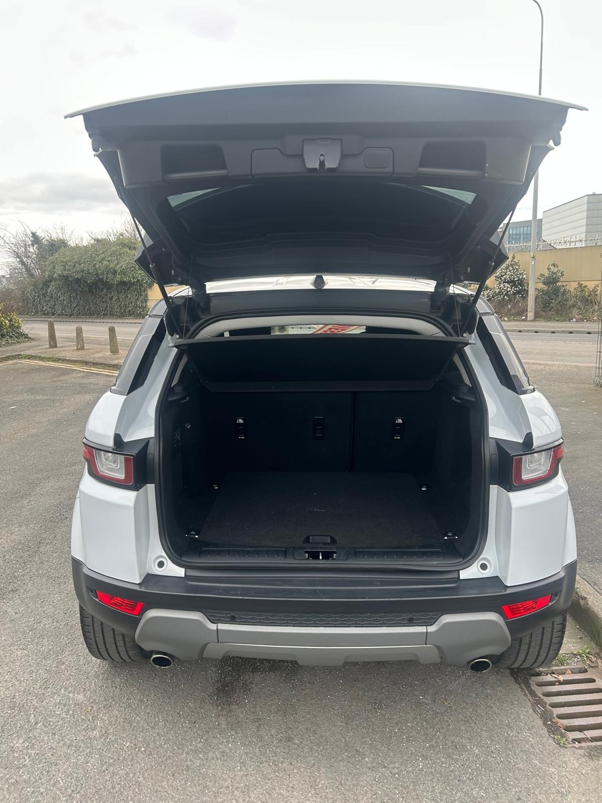 Used Land Rover Range Rover Evoque 2016 for sale - 77819979: Photo 11