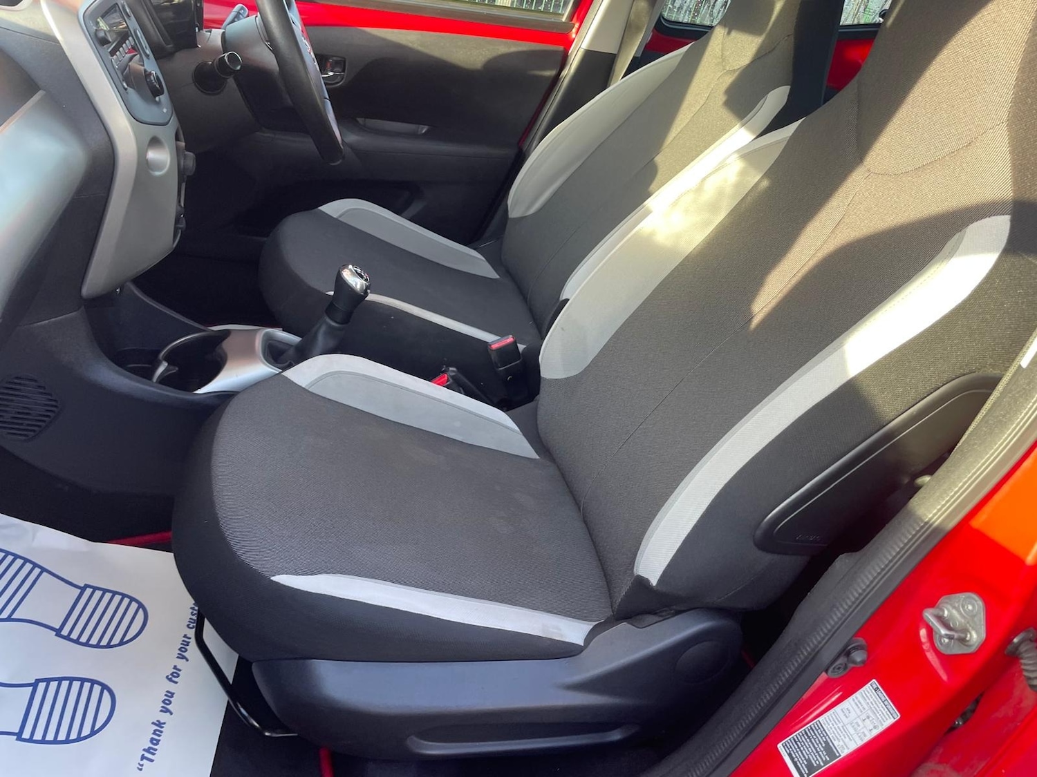 Used Toyota AYGO 2016 for sale - 76950929: Photo 13