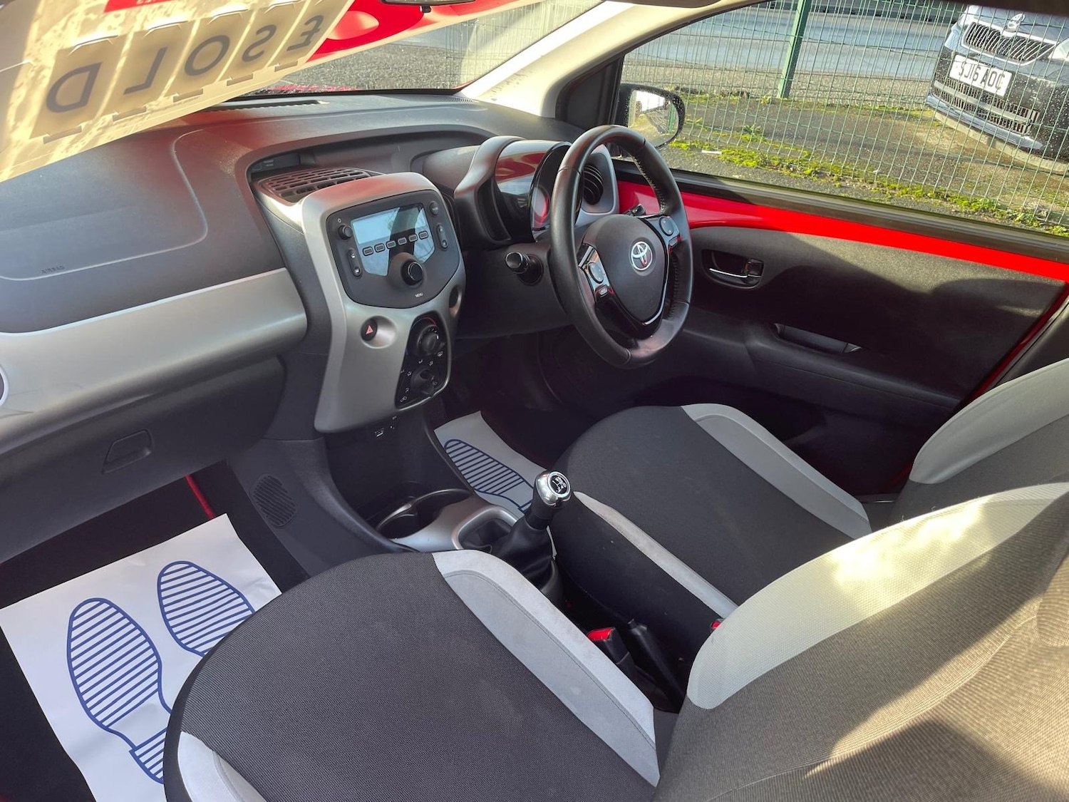 Used Toyota AYGO 2016 for sale - 76950929: Photo 14