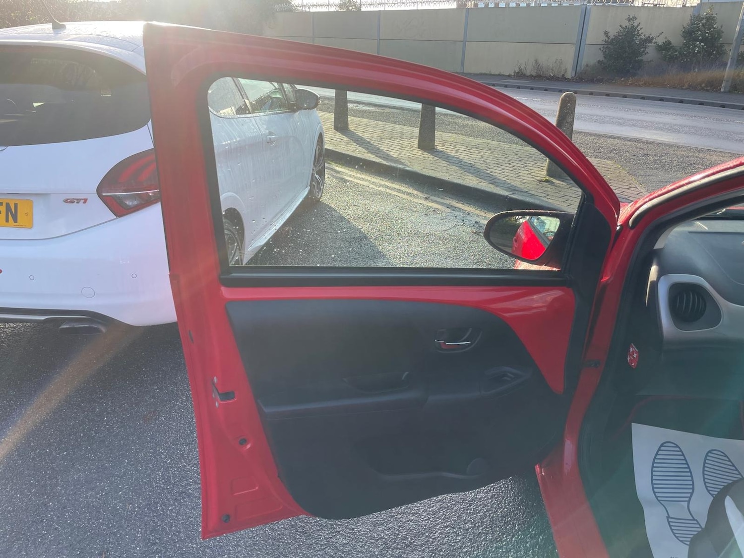 Used Toyota AYGO 2016 for sale - 76950929: Photo 15