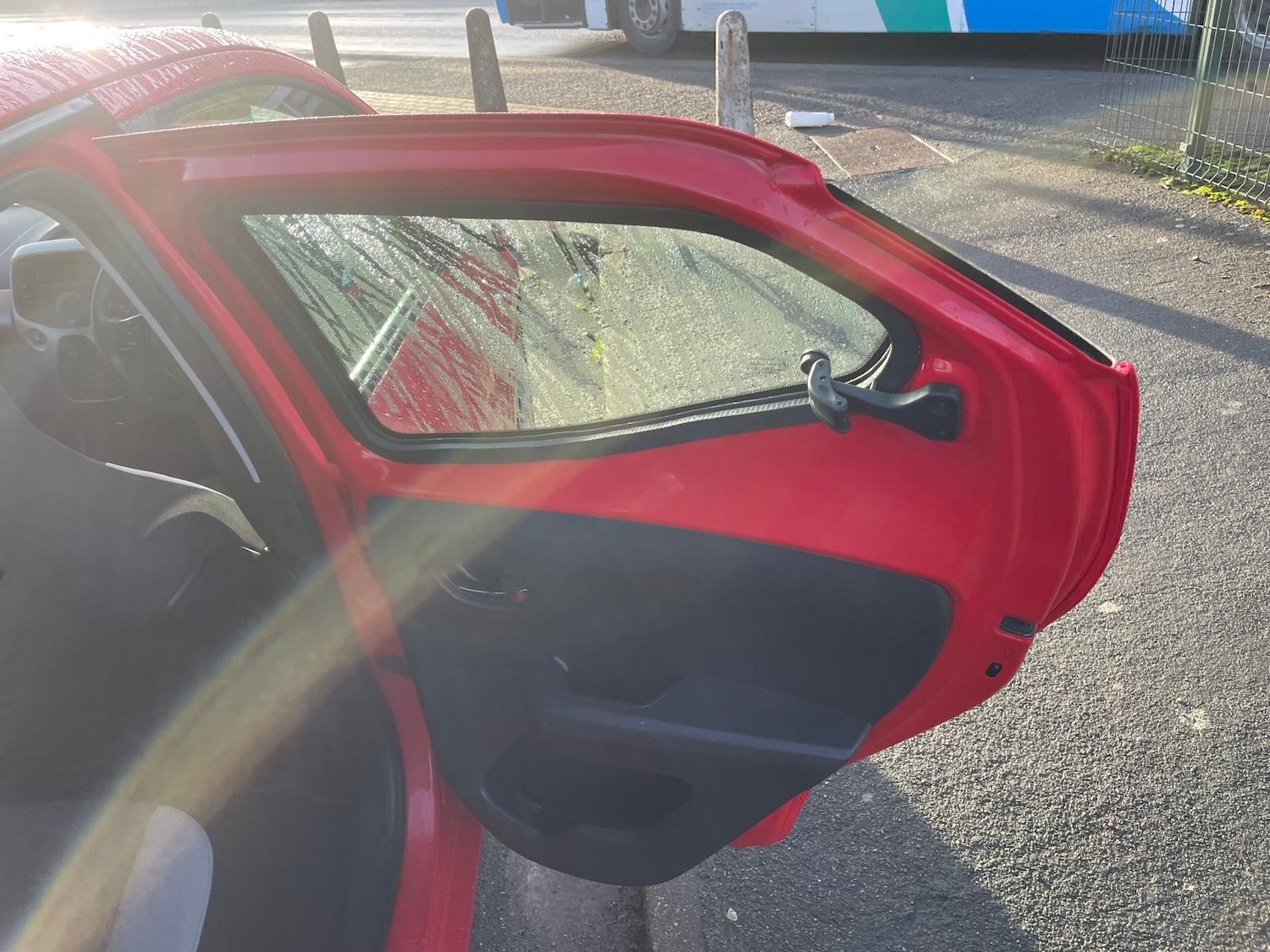 Used Toyota AYGO 2016 for sale - 76950929: Photo 19