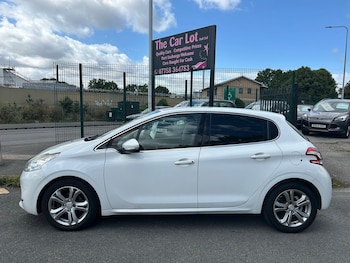 Used Peugeot 208 2012 for sale - 75160629: Photo