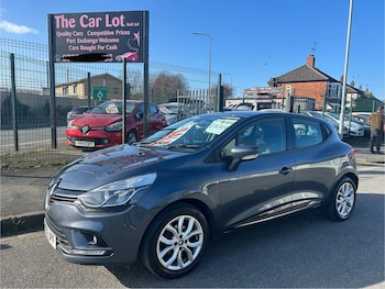 Used Renault Clio 2017 for sale - 77743524: Photo
